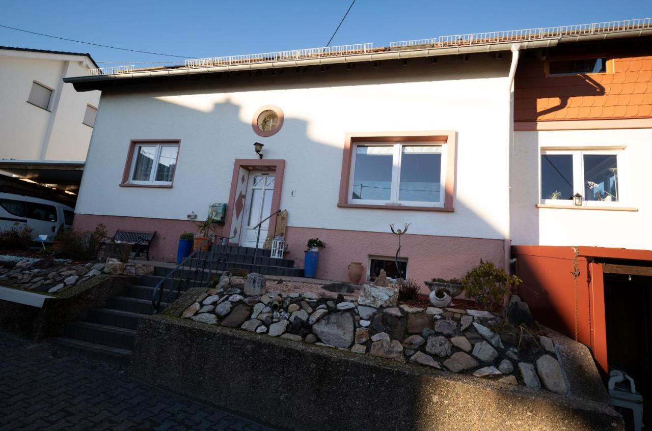 Ferienwohnung Friedel Und Kaethe Oberthal Ngoại thất bức ảnh