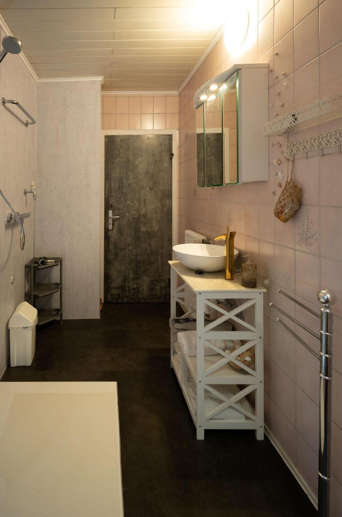 Ferienwohnung Friedel Und Kaethe Oberthal Ngoại thất bức ảnh